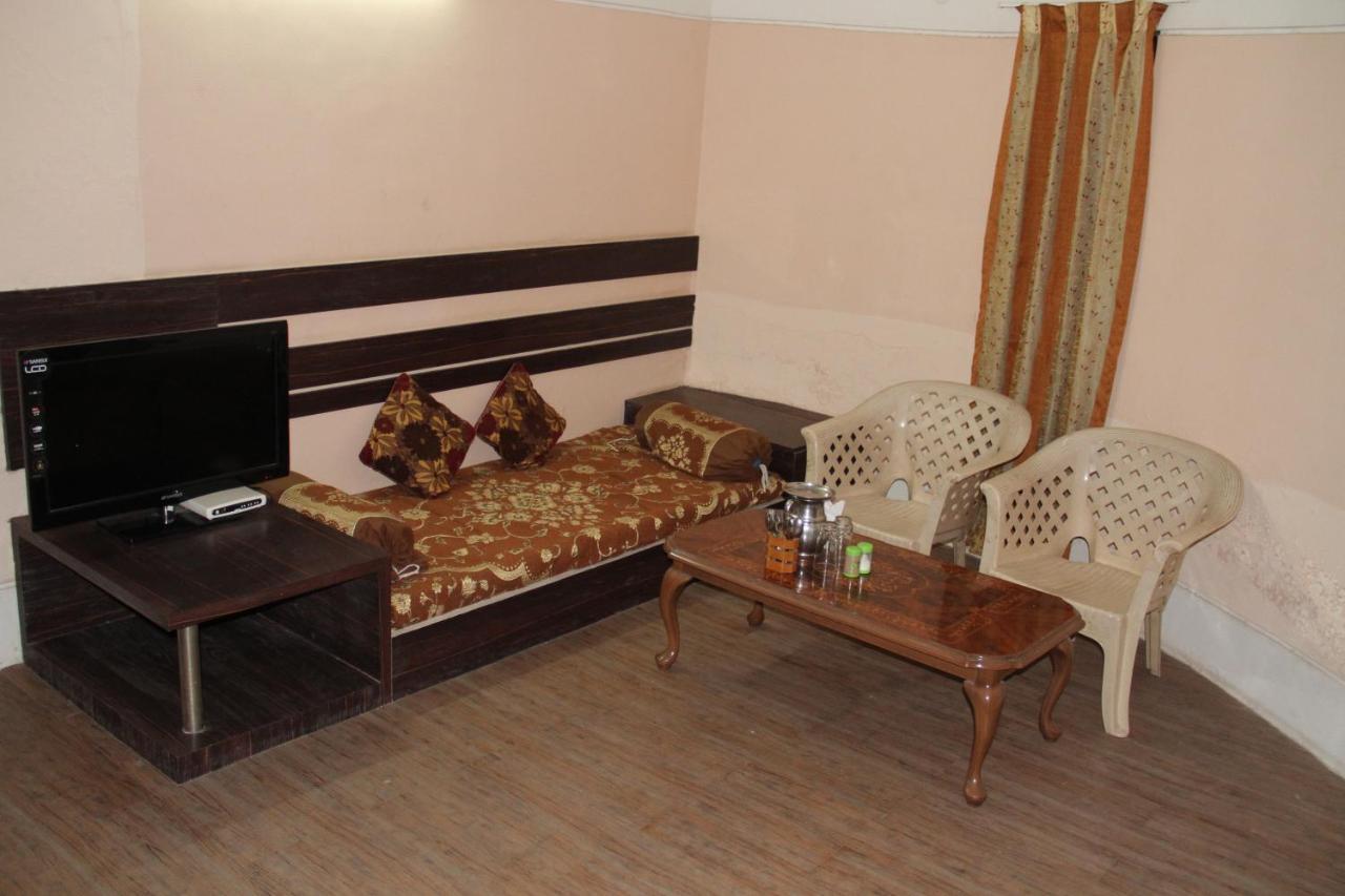 Hotel Tapovan Nashik Eksteriør billede