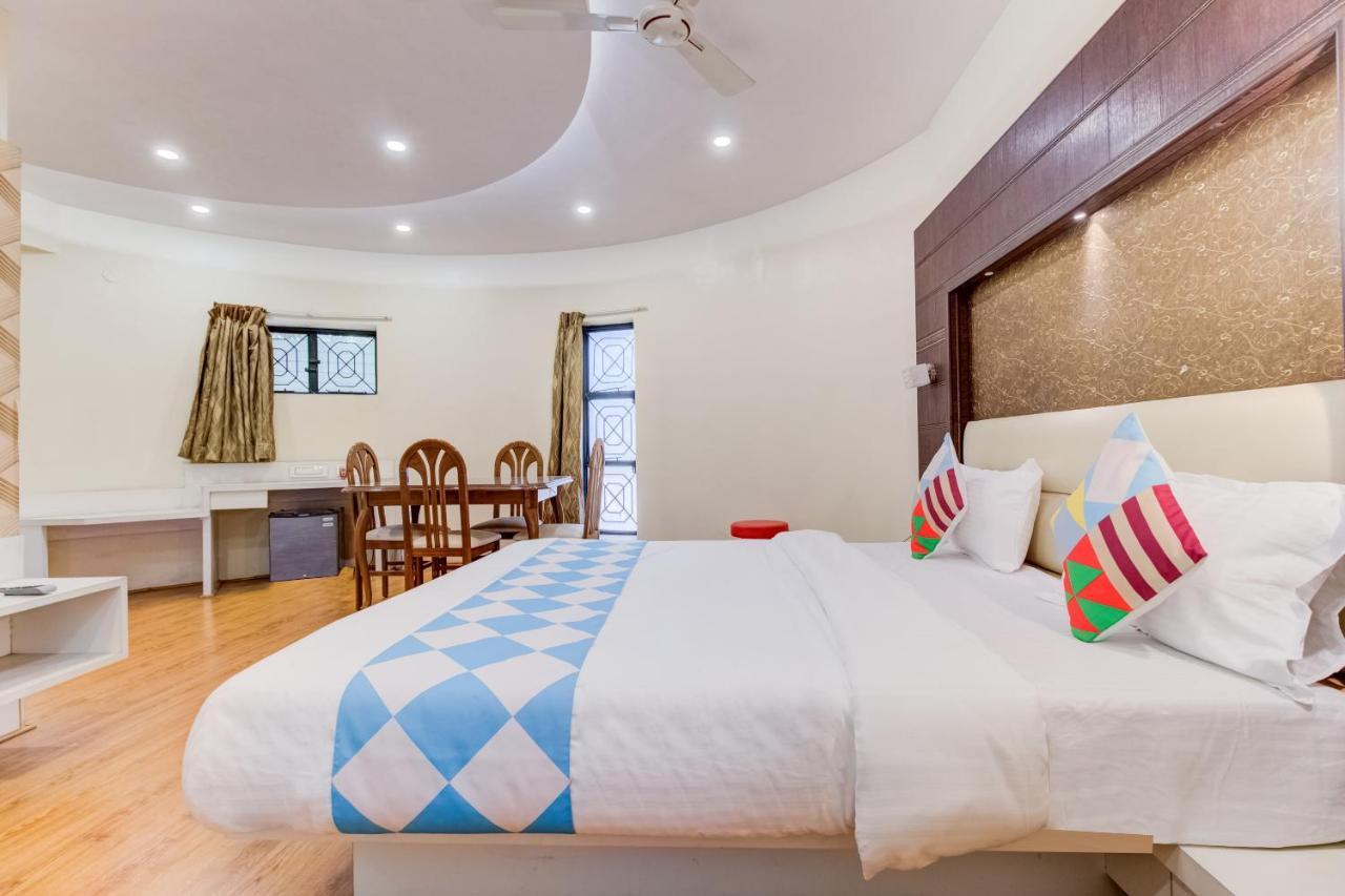 Hotel Tapovan Nashik Eksteriør billede