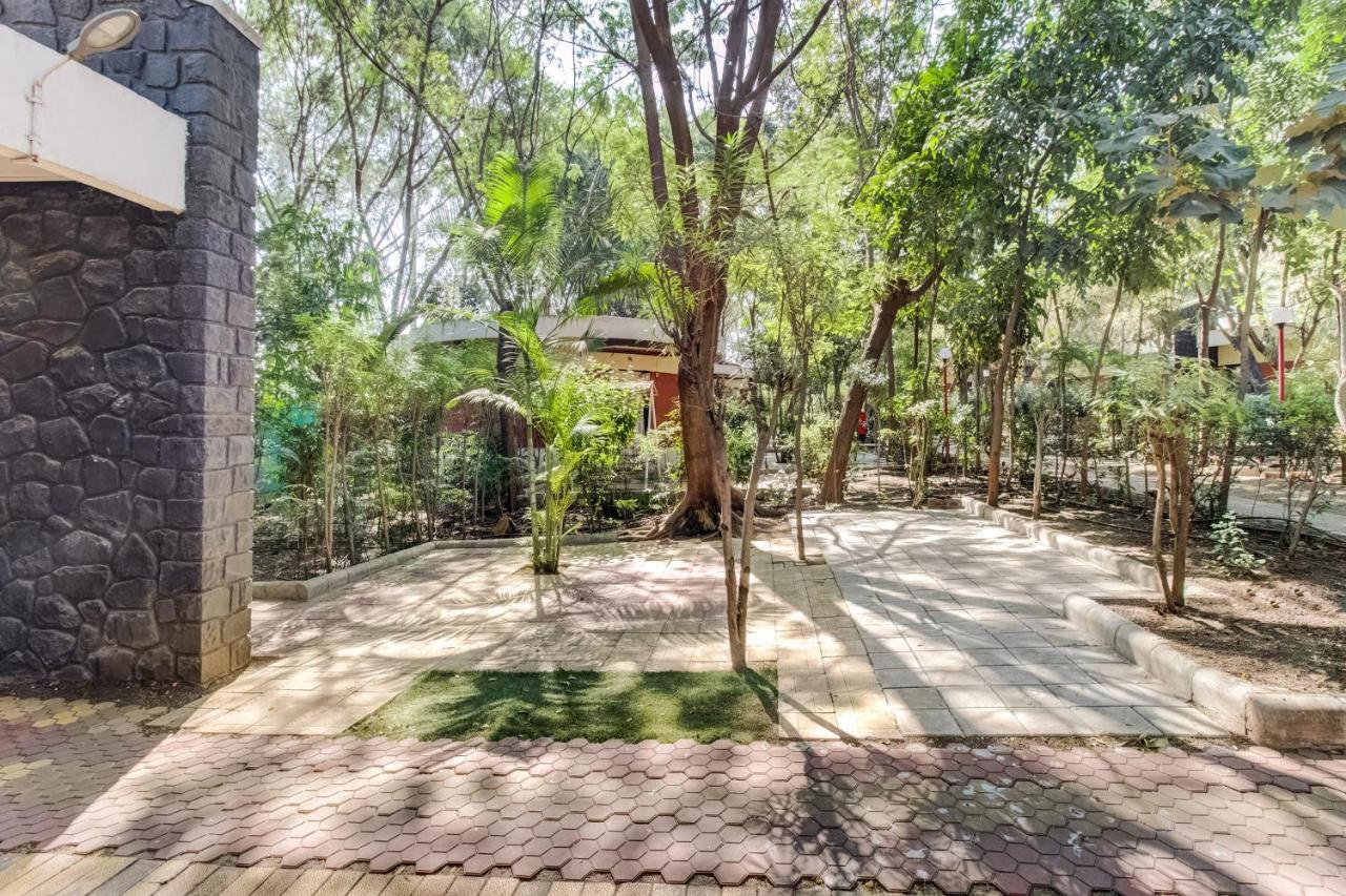 Hotel Tapovan Nashik Eksteriør billede